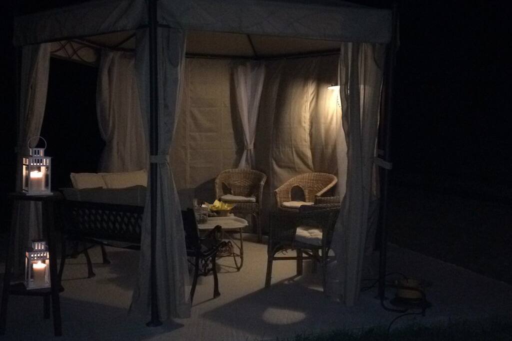 Il Gazebo di sera...