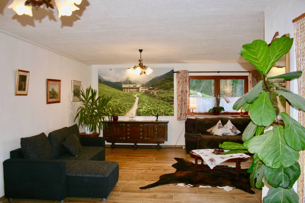 Wohnzimmer - Blick aus der Küche