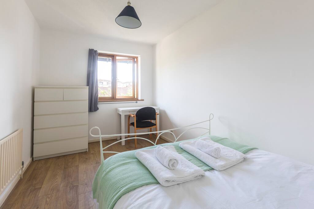 Spacious bedroom