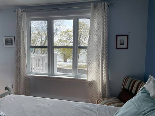 The Porch House, 3 bedroom home gallery image 5