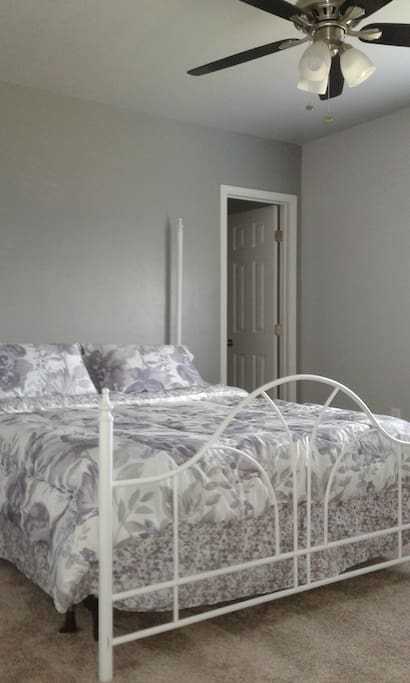High Tide room