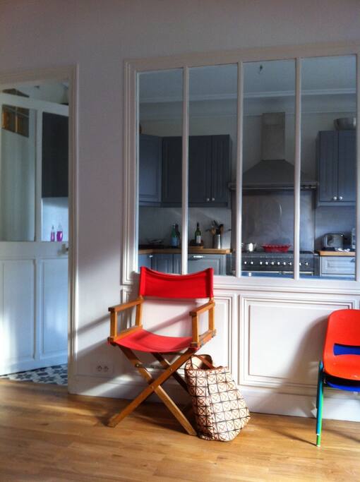 Verrière entre cuisine et salon