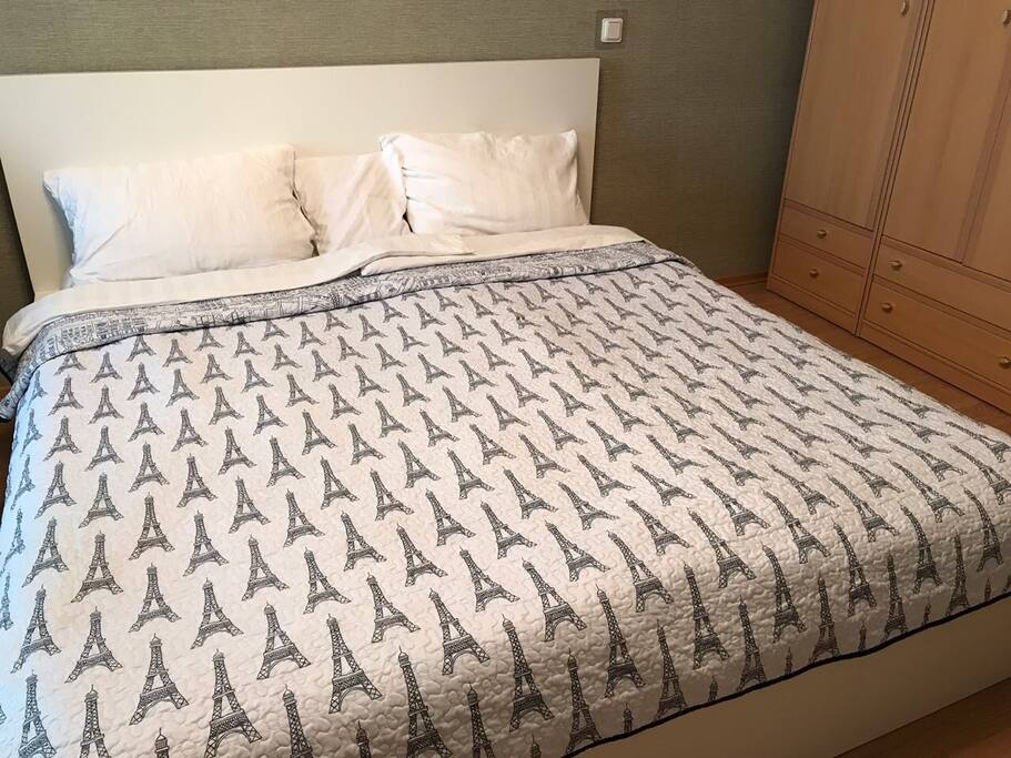 Room 1. Sleeping area