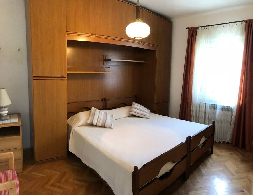 Room 1