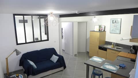Top Airbnb: Veyrier du Lac, studio in the heart of the village in Veyrier Du Lac