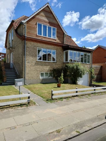 Super central villa på Frederiksberg