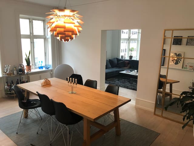 Luxurious, modern and spacious appartment. CPH V