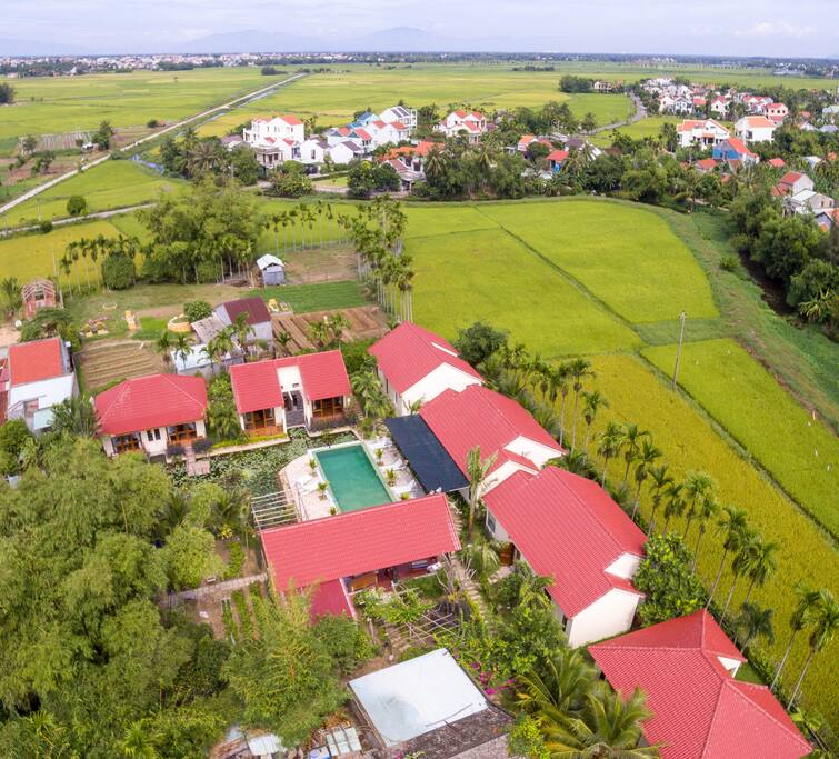 TOTAL VILLA COMPLEX