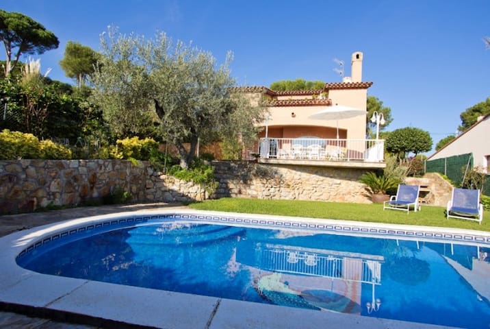 Club Villamar – Melissa