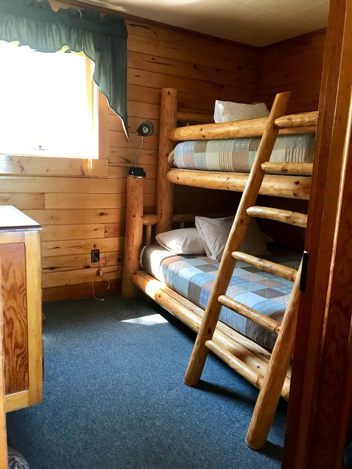 საძინებელი 2