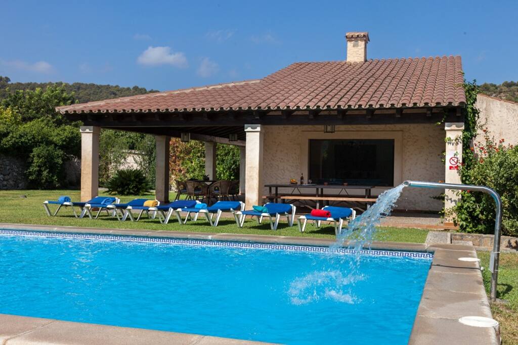 Villa view and private pool