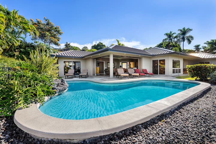 Hale Aikane: Gorg Oceanviews w/Private Pool