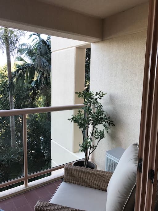 Really comfie chairs on balcony