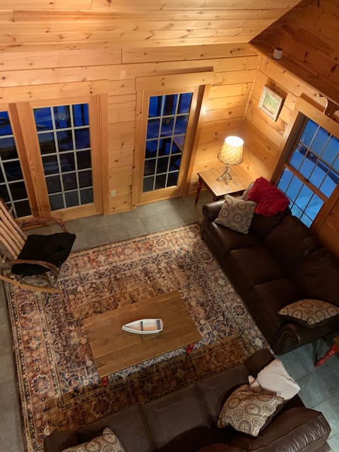 Popular Airbnb listing: Million Dollar view property Moosehead, Crafts rd. in Greenville