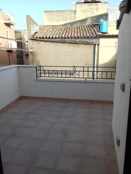 Terrazzo con vista mare