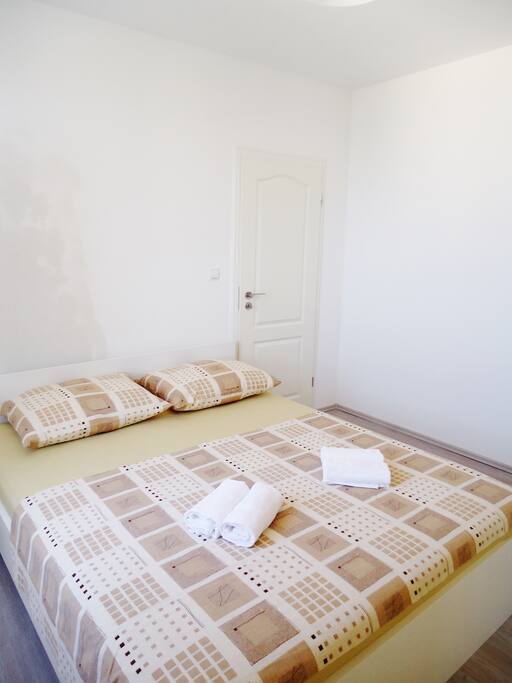 Bedroom with double bed