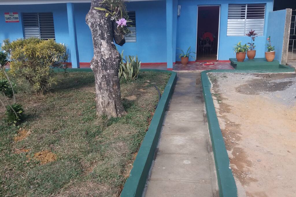 Entrada al alojamiento