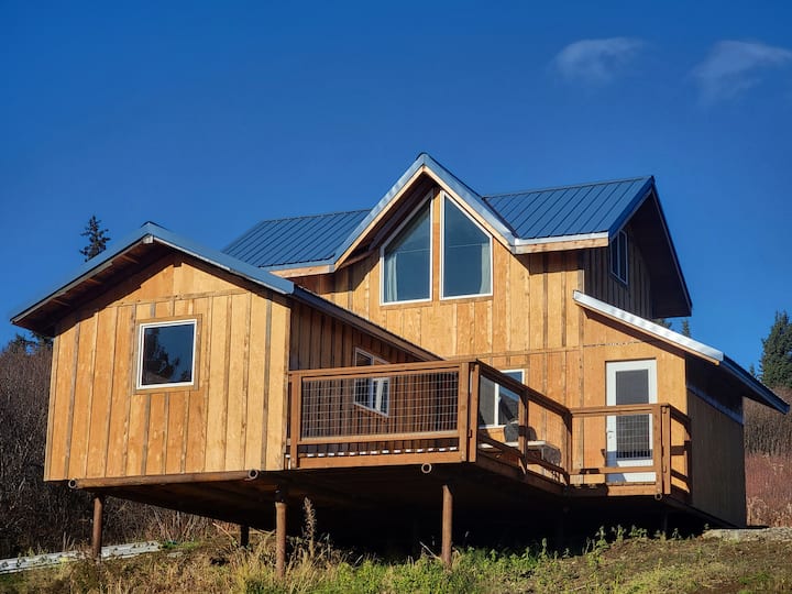 Cheerful 1 bedroom cabin with beautiful views Cabins for Rent in