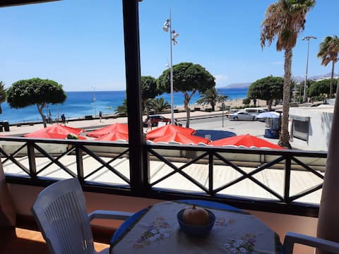 Top Airbnb: Mima Apartment House. Seaview in Tías