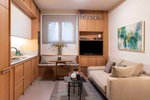 Z apartment Luxury 
Suite at Zografou area