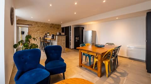 ENTIRE HOUSE: 10 MINUTES FROM PUY DU FOU