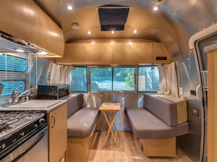 Airstream 345
