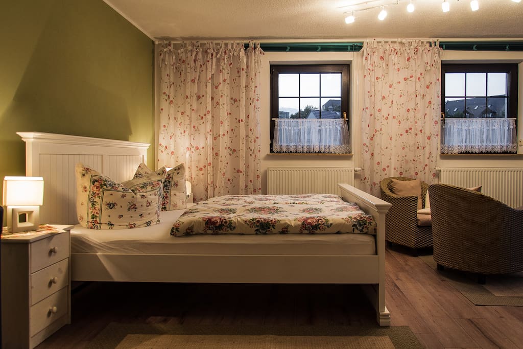 Schlafzimmer I