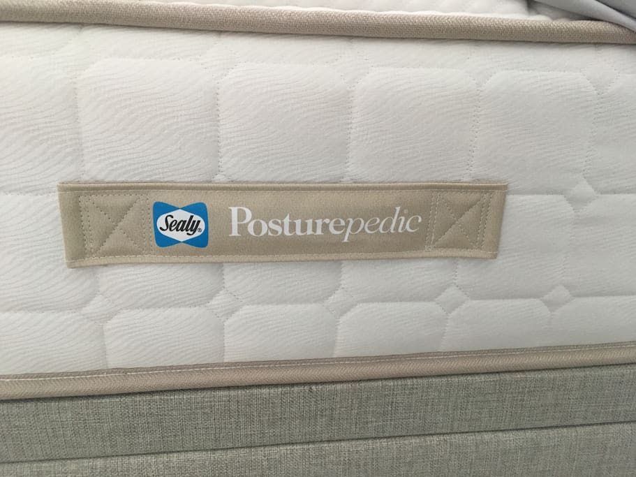 Very comfy king-size mattress