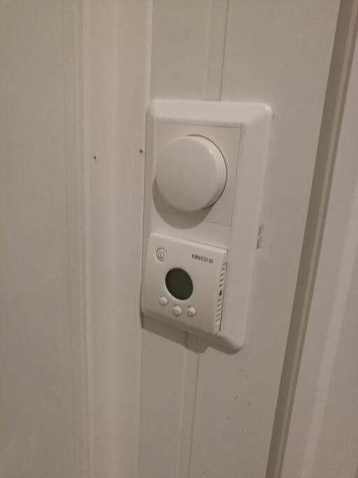 All rooms and bathrooms have heated floors