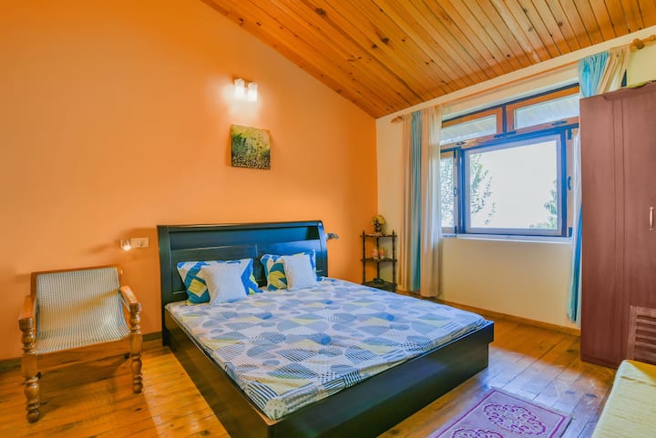 Tiaara Cottage, perfect holiday cottage in hills!