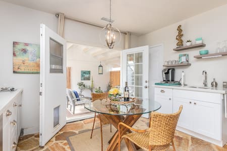 Tara Vineyards Estate Cottage