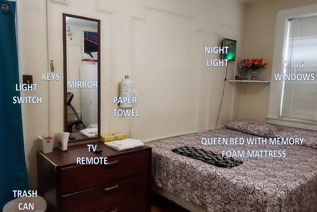 Mirror, Queen Bed, TV Remote, Keys, Towels etc..