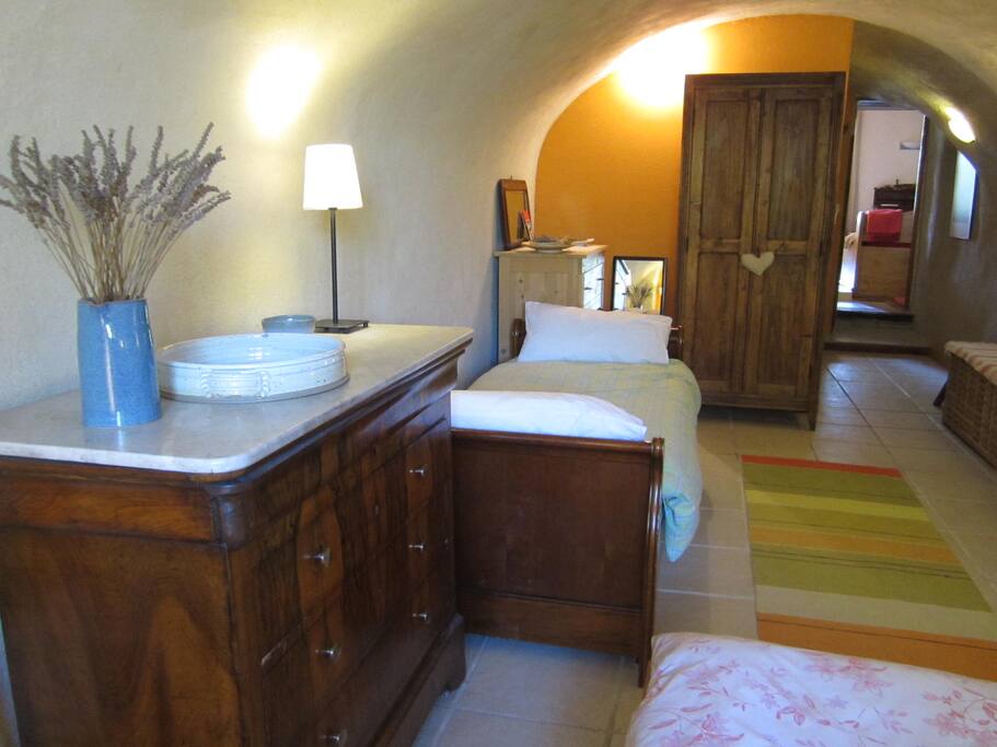 lots of drawers and storage space