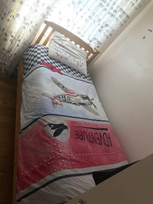 Single bed
