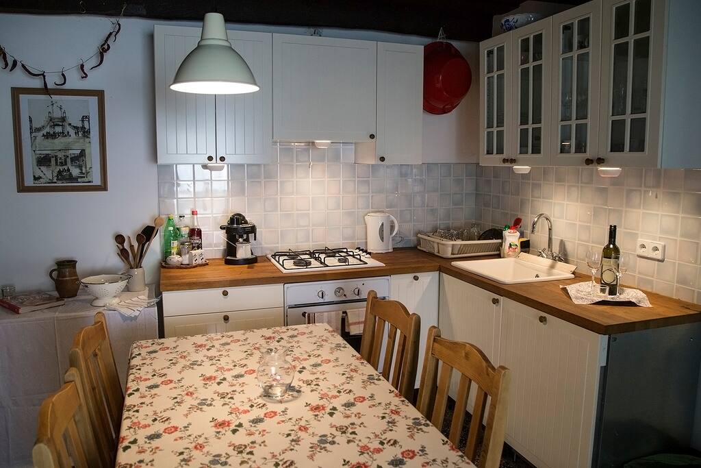 Kitchen / Konyha