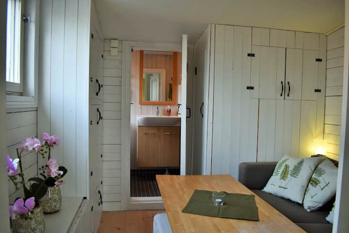 By The Sea – Swedish Red Cottage With Lovely View - Oxelösund