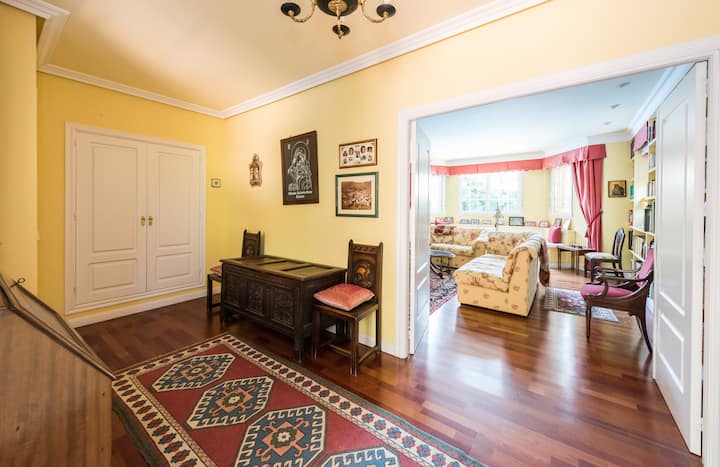 Large Room Luxury Villa Near Madrid. - Villanueva de la Cañada