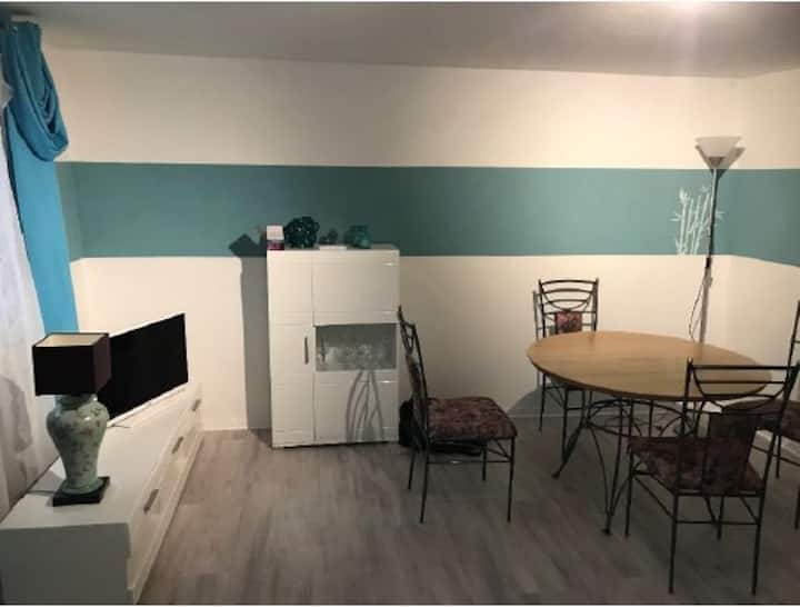 Luxury 3 Room Apartment In Sindelfingen Citycenter - Sindelfingen