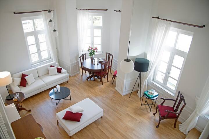 Kekias | 2BDR Suite | Ermou Str. View | 4 Streets gallery image 3