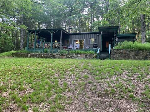 Allewelt Creekside Cabin alone on 5 acres.