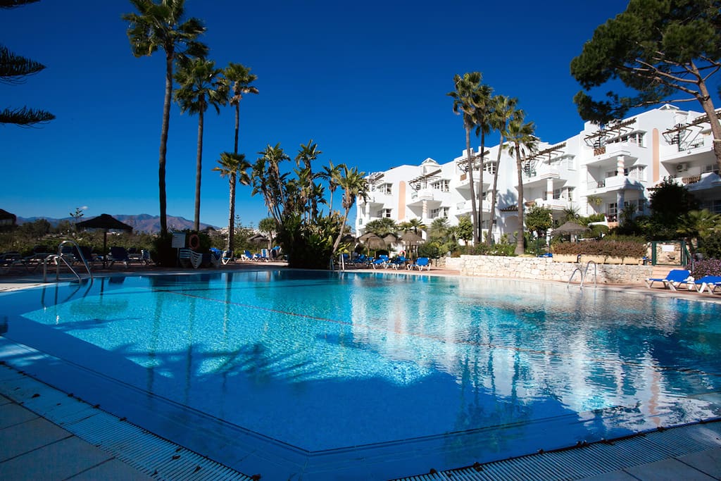 big communal pool