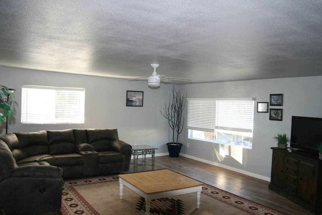 Living Room w/river view