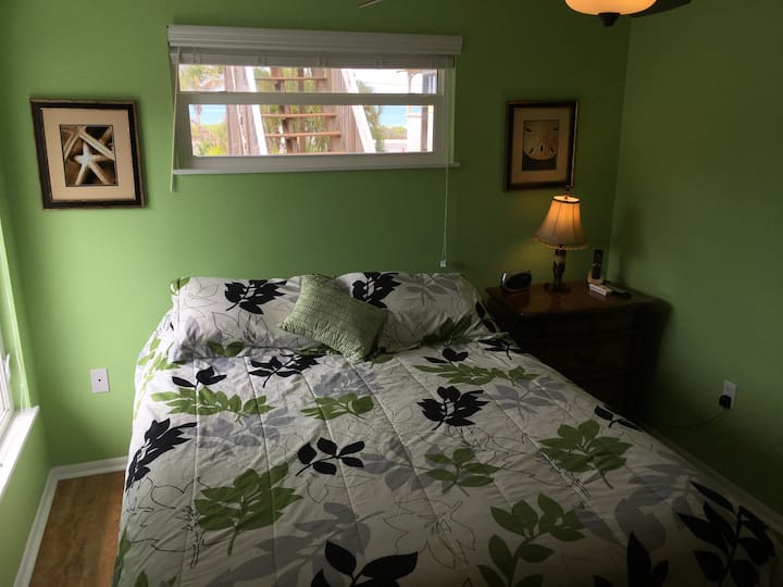 غرفة النوم 1