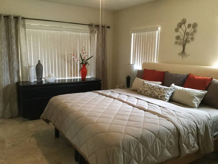 A king-size bed with the Ultimate Stearns & Foster luxury mattress.