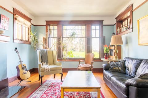 Spacious Restored Downtown Craftsman