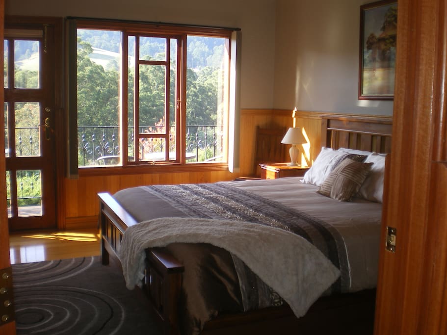 Main Suite Magnolia