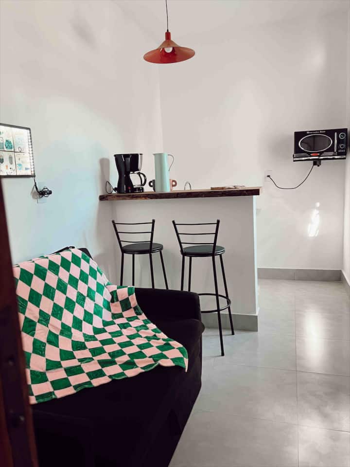 Super 8 Loft: Near Flower Fields, Peace & Quiet - Jaguariúna
