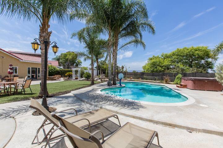 Amazing Parown Vacation Home Wine Country-Pool/Spa