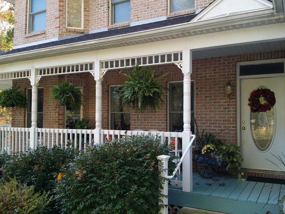 Welcome to "The VictoriAnn Cottage"