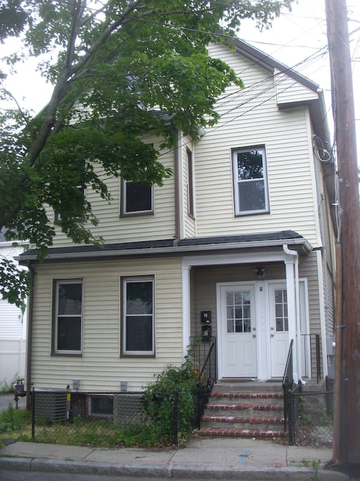 FrontOfTheHouse